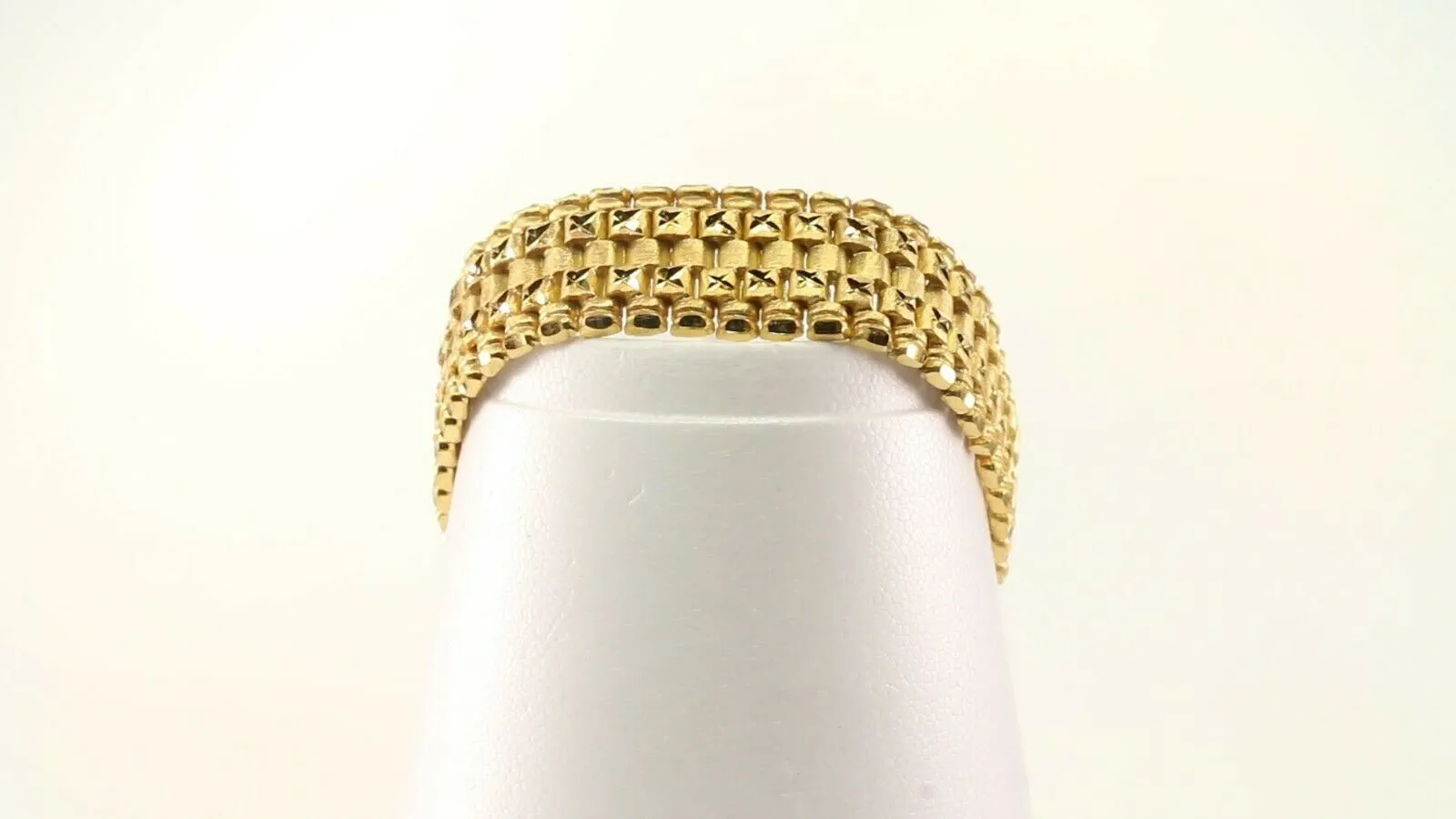 22k Bracelet Solid Gold Simple Charm Diamond Cut Design Size 7.5 inch B3095