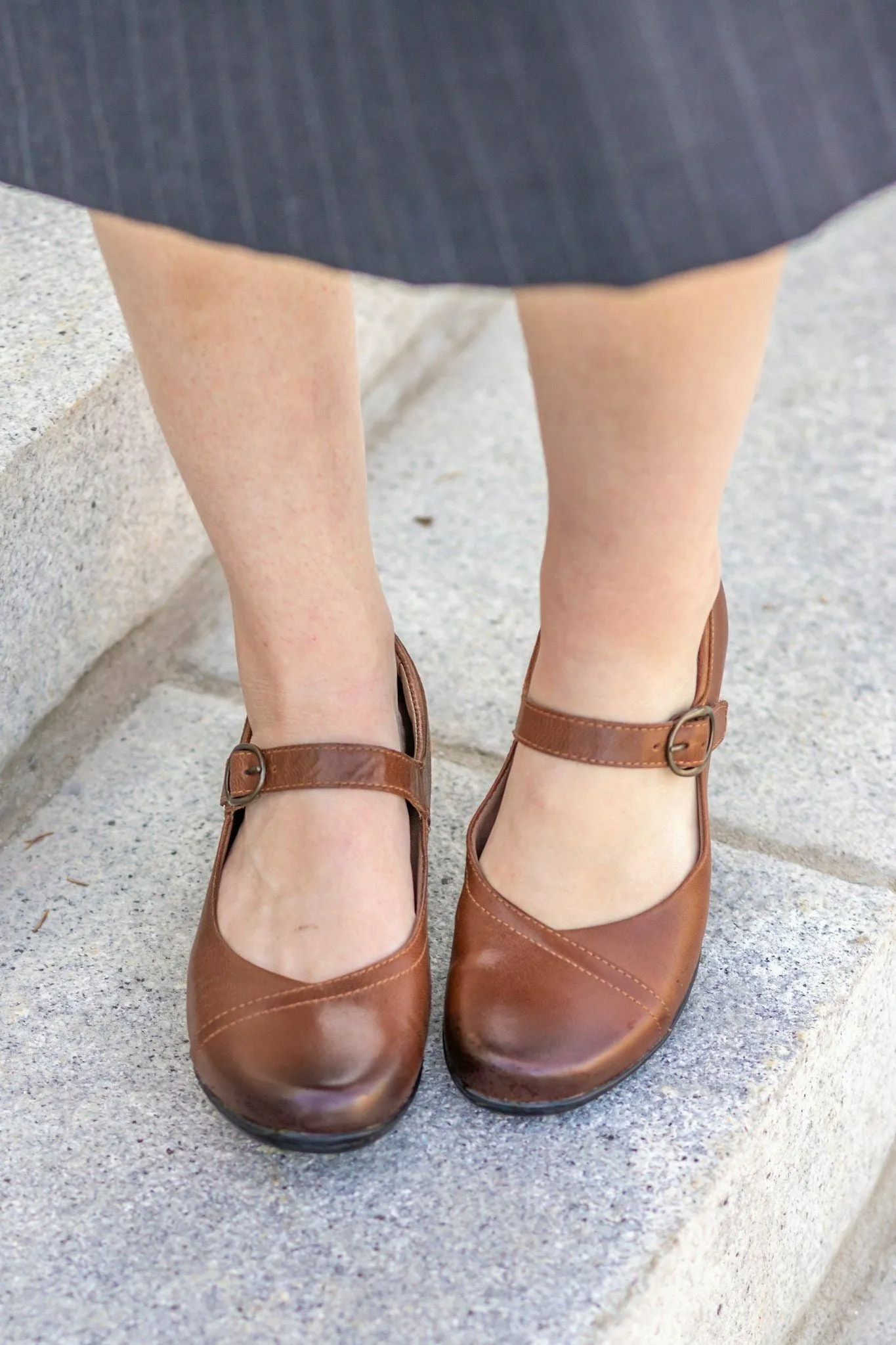 Dansko Fawna Chestnut Burnished Calf