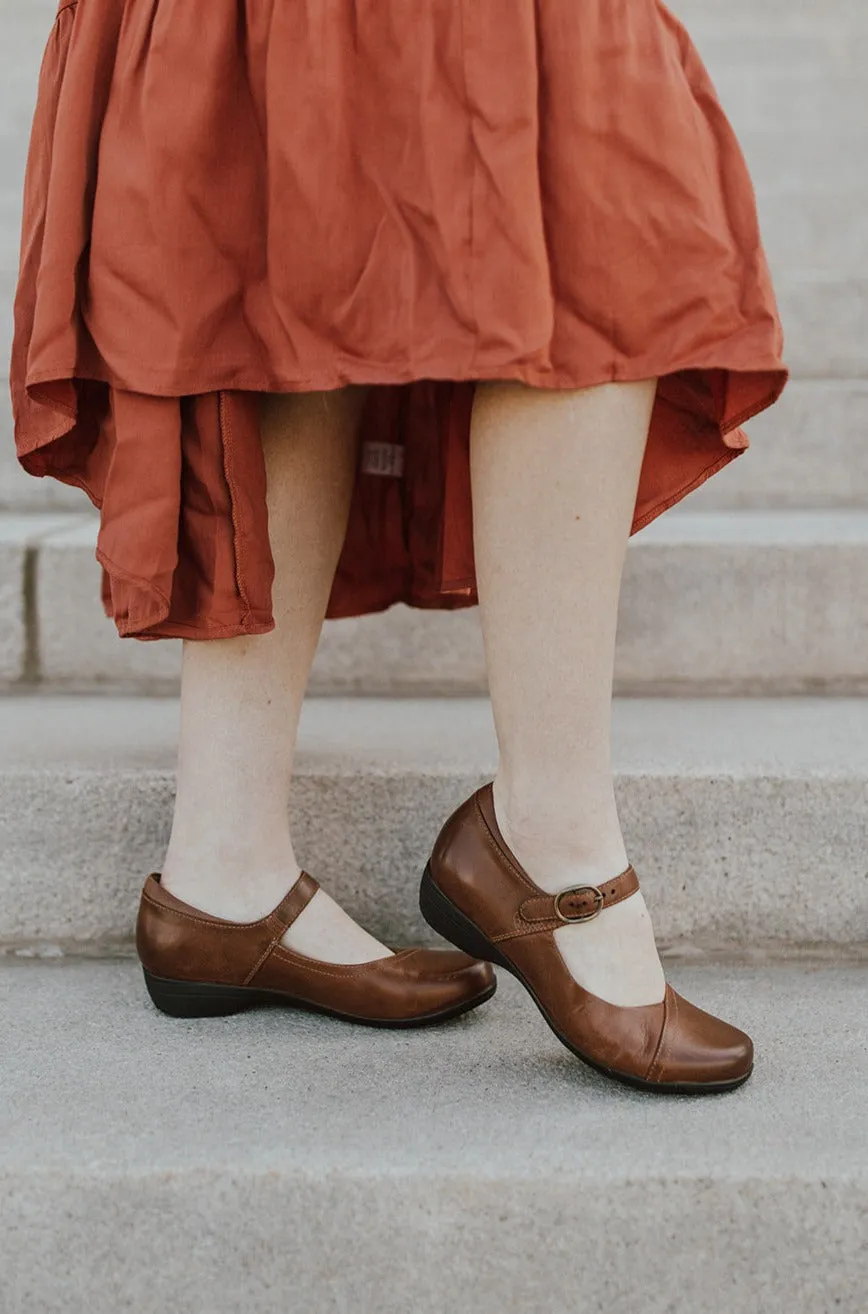 Dansko Fawna Chestnut Burnished Calf