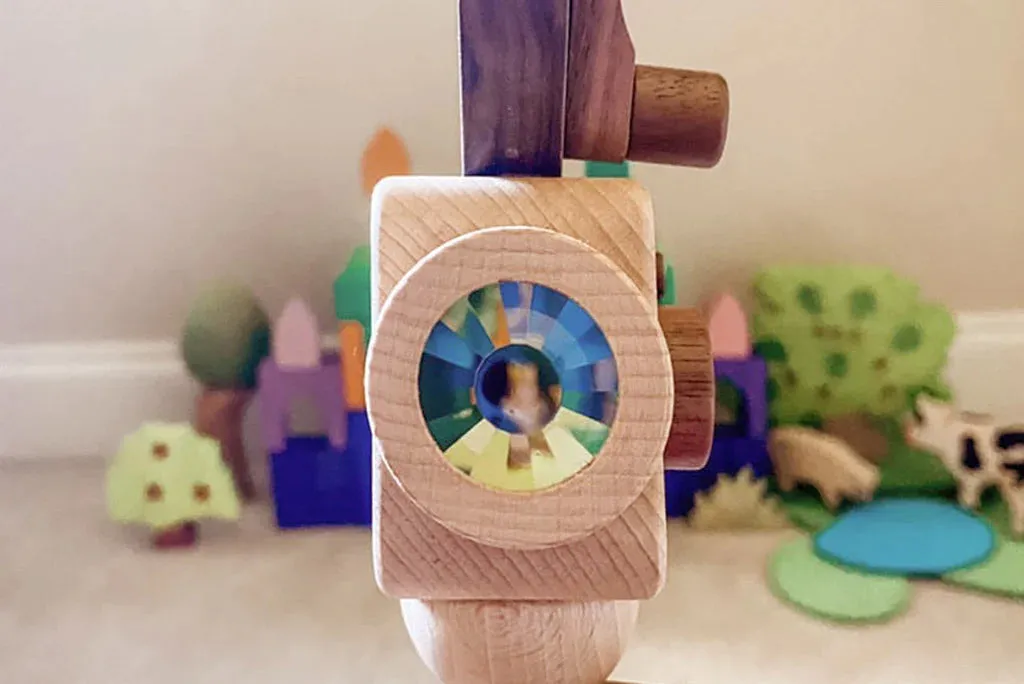 Father's Factory - Super 16 Pro Wooden Toy Camera With Tripod