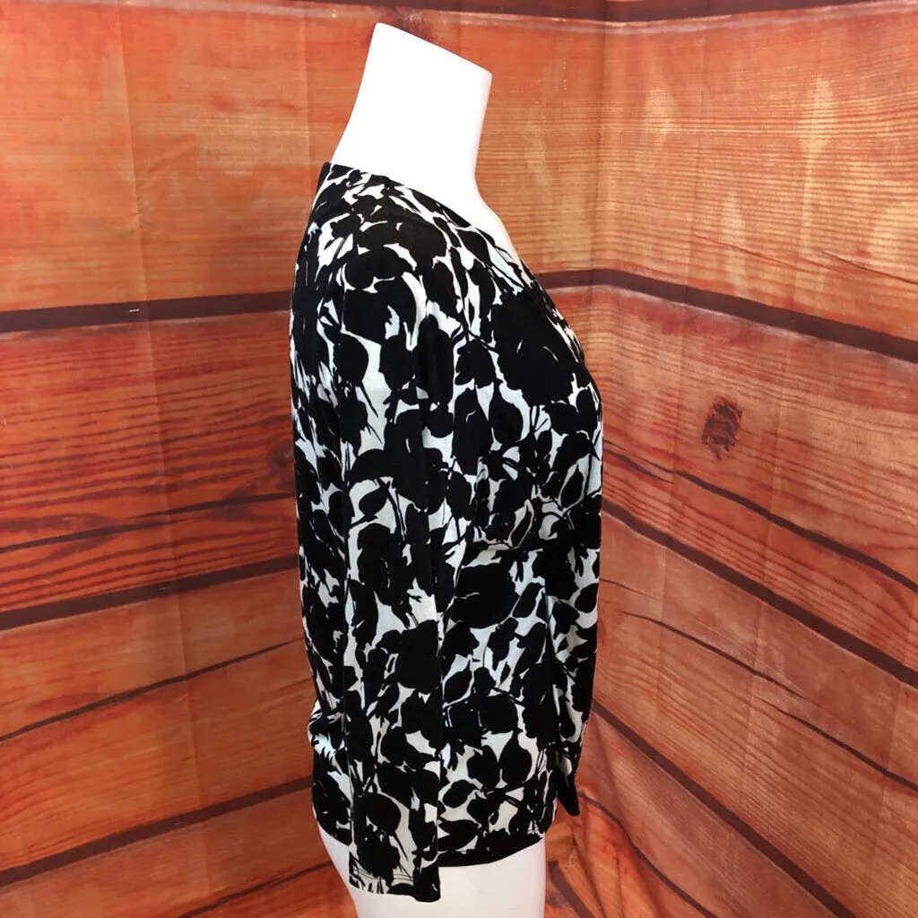 TALBOTS BLACK WHITE TOP SIZE MEDIUM PETITE TCA