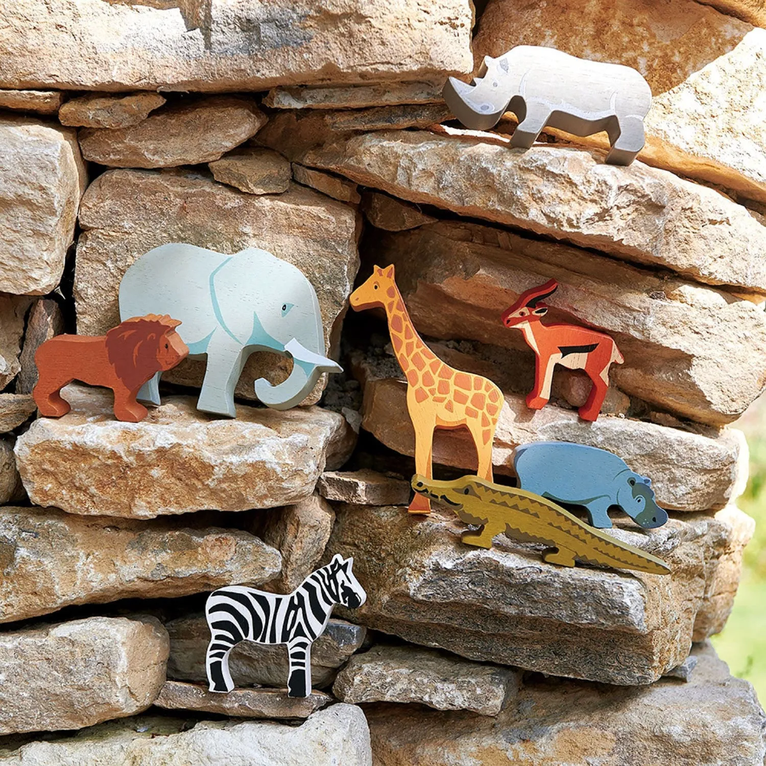 Tender Leaf Set Box With 8 Wooden Animals - Savannah