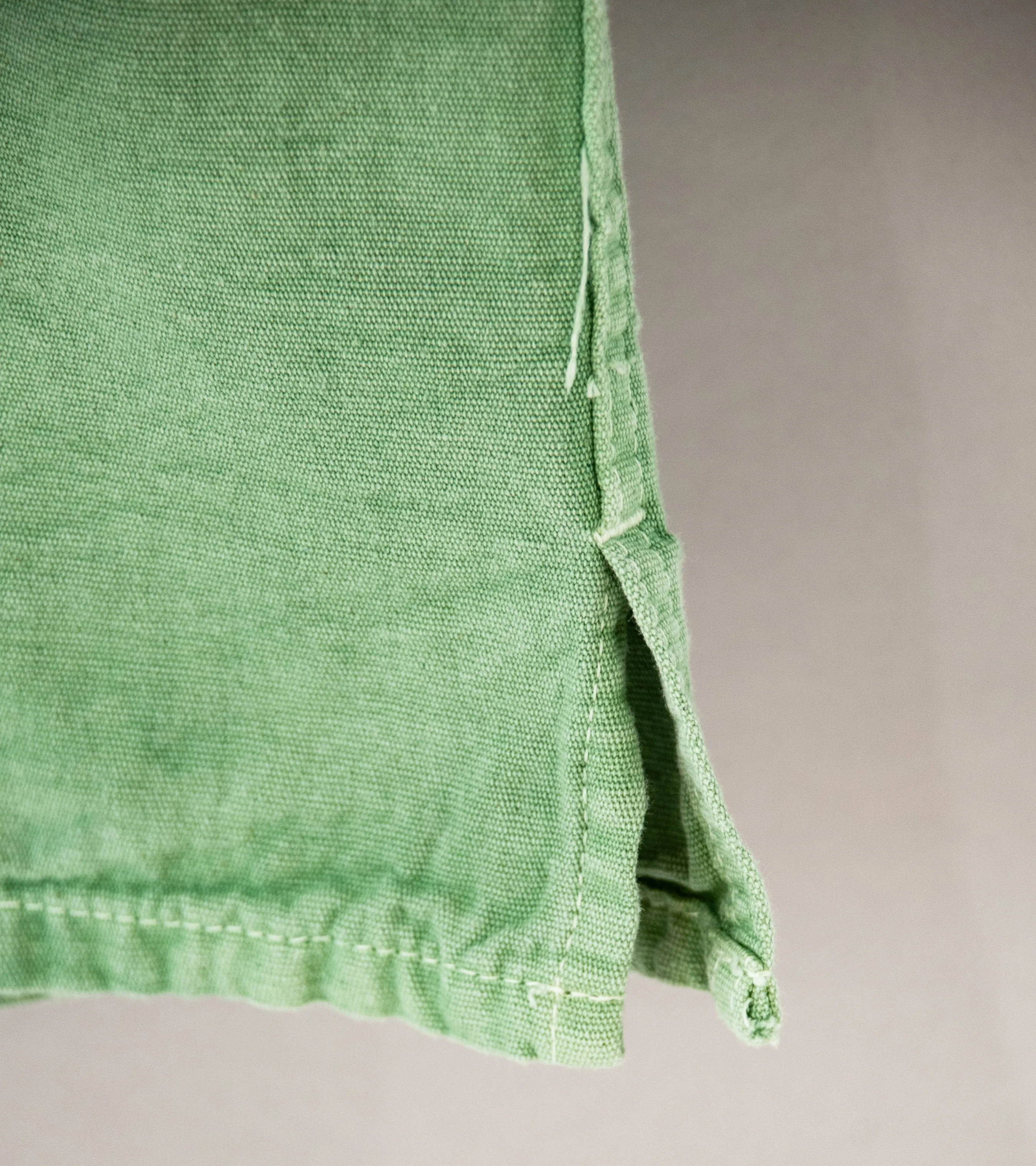 Tender 'Short Sleeve Square Tail Yoke Pocket Shirt' (Chlorophyll Cotton Casement)