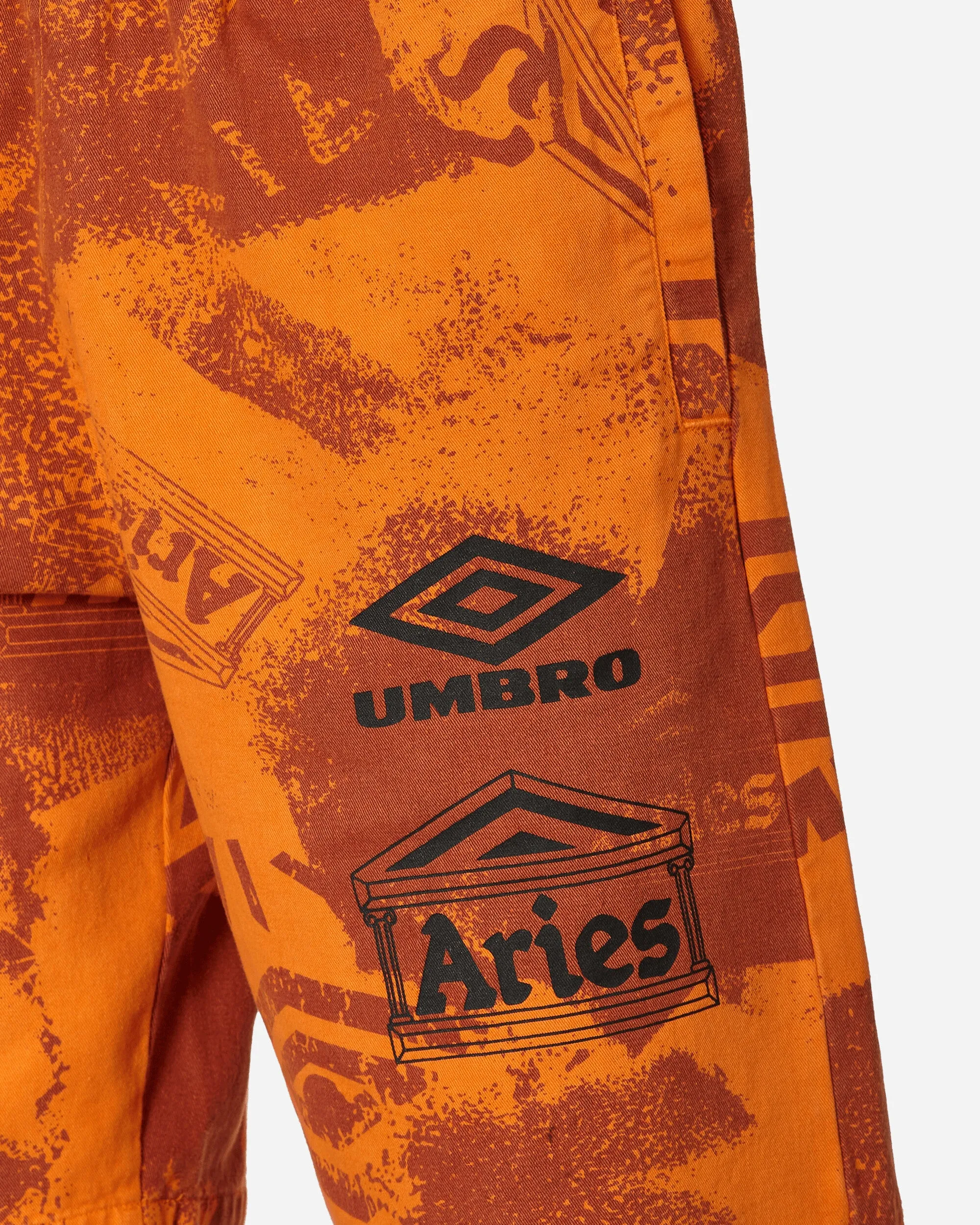 Umbro Pro 64 Shorts Orange